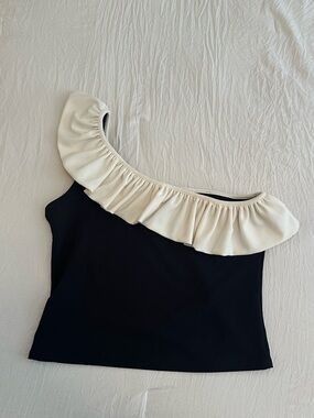 H&M Black One-Shoulder Top with Cream Ruffle